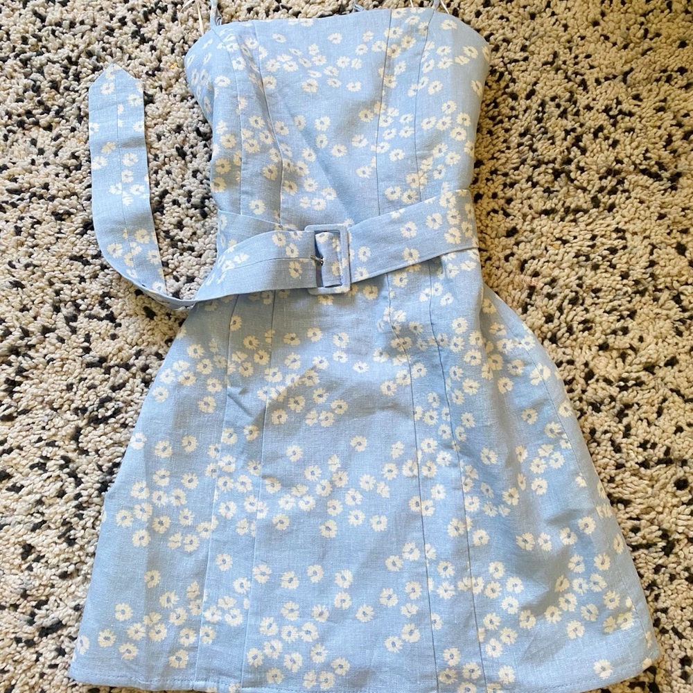 COPY - LINEN FLORAL MINI DRESS WITH BELT